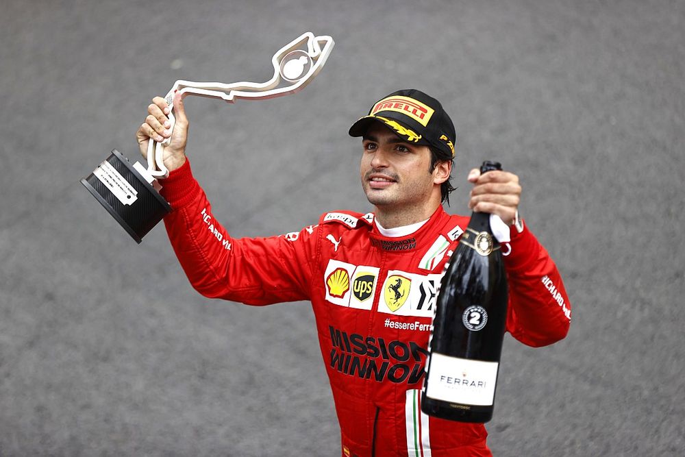 Carlos Sainz conducirá en el nuevo MadRing el 7 de Junio